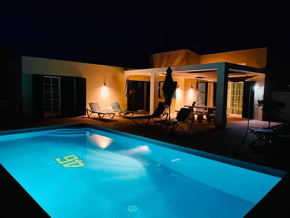 Ferienhaus - Villa & Pool mieten - Cala en Porter Menorca Spanien in Burgdorf