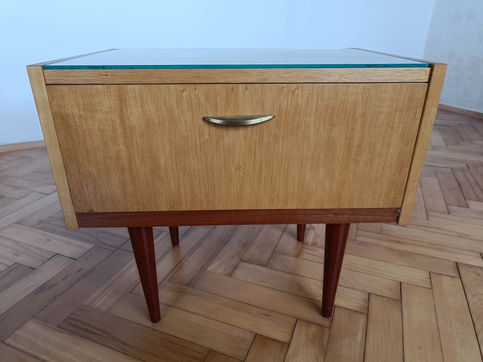 DDR Schrank Kommode Mid Century Vintage Retro Möbel Sideboard alt in Triptis