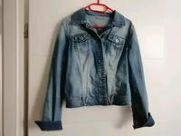 Coole Jeansjacke Gr. 42 *neuwertig* Bayern - Ebern Vorschau