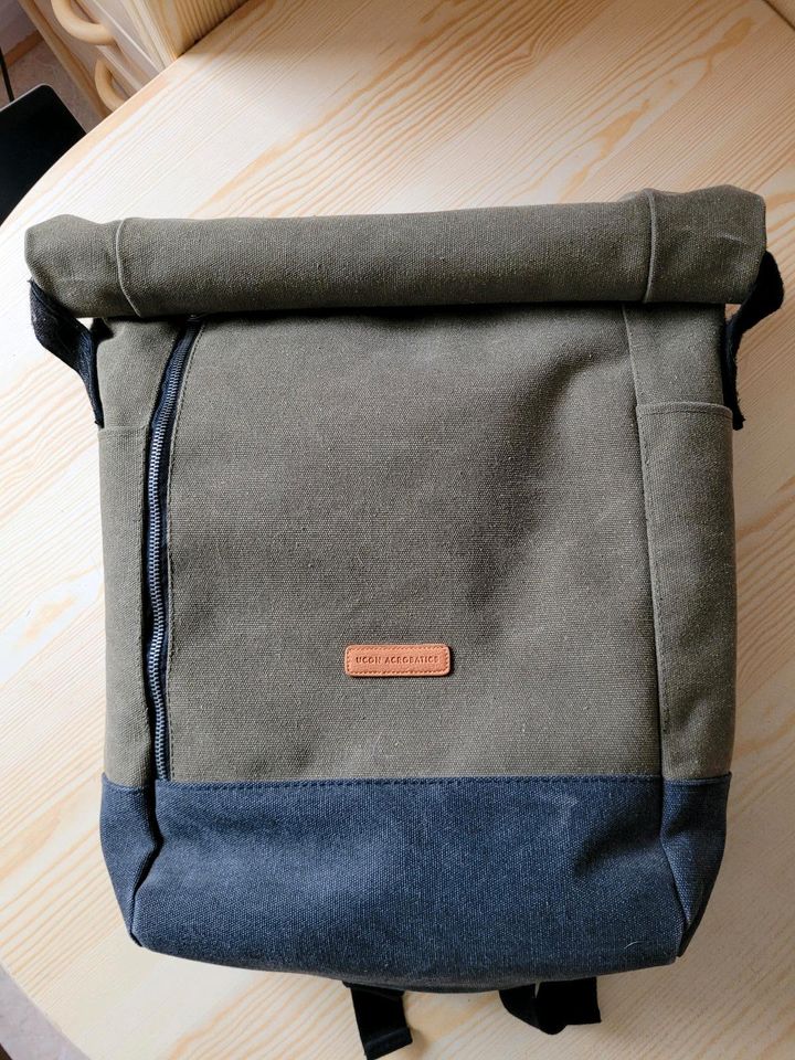 UCON Acrobatics Rolltop Rucksack oliv/grau in Göttingen