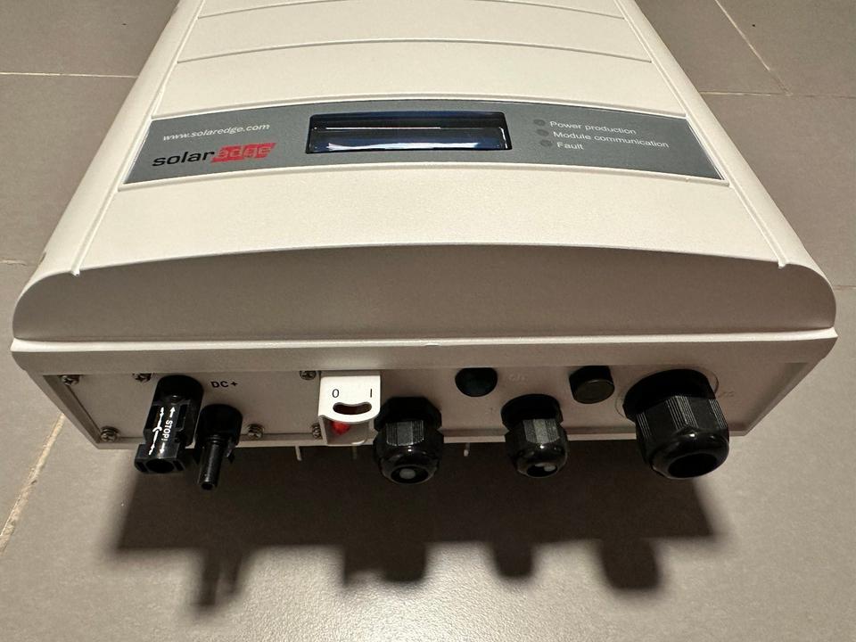 Solaredge SE2200 photovoltaic inverter (Wechselrichter) 2,2kW in Heusenstamm