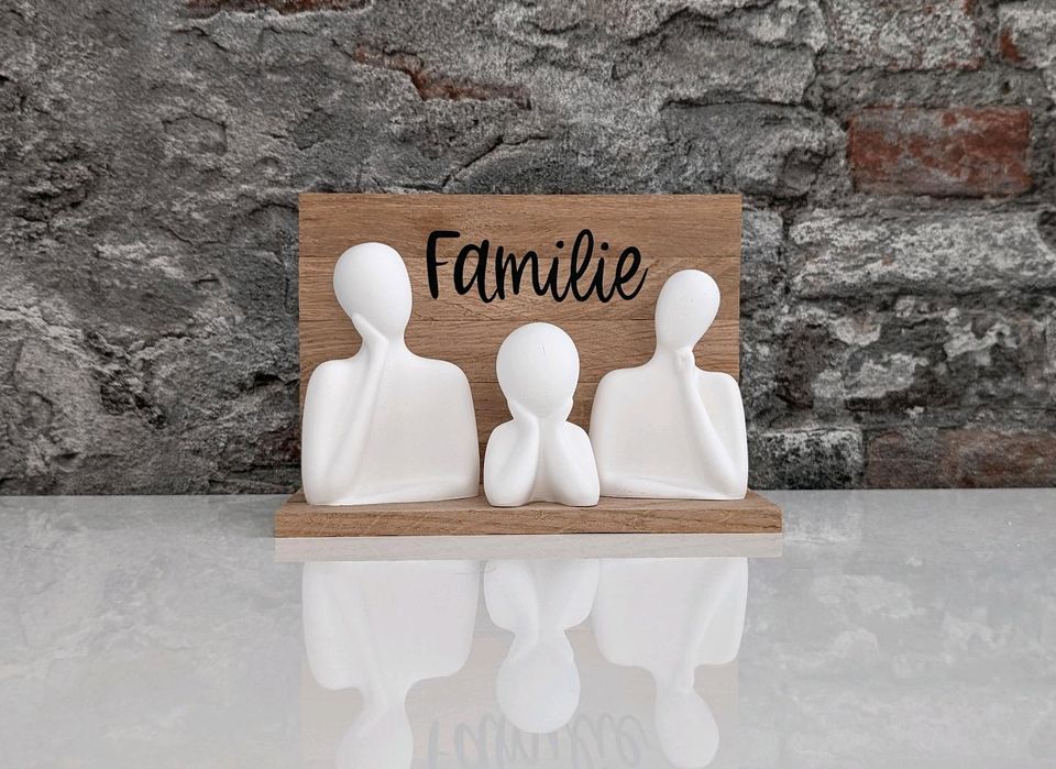 Geschenk Familie, Eltern mit Kind, Raysin Deko, Figuren Familie in Leverkusen