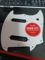 Squier by Fender Sonic Mustang Single Coil Pickguard quasi neu Hamburg-Mitte - Hamburg Neustadt Vorschau