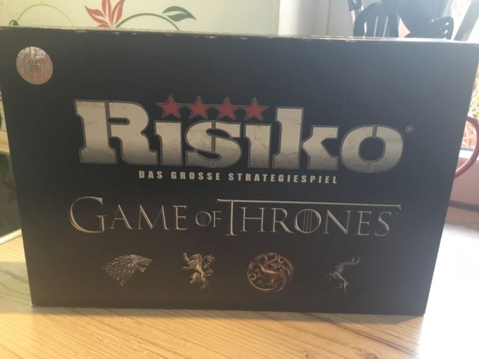 Risiko Game of Thrones GOT Sammleredition Spiel in Neudorf-Bornstein