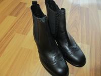 Zign Leder Chelsea-Stiefeletten schwarz Gr. 40 Hessen - Langenselbold Vorschau