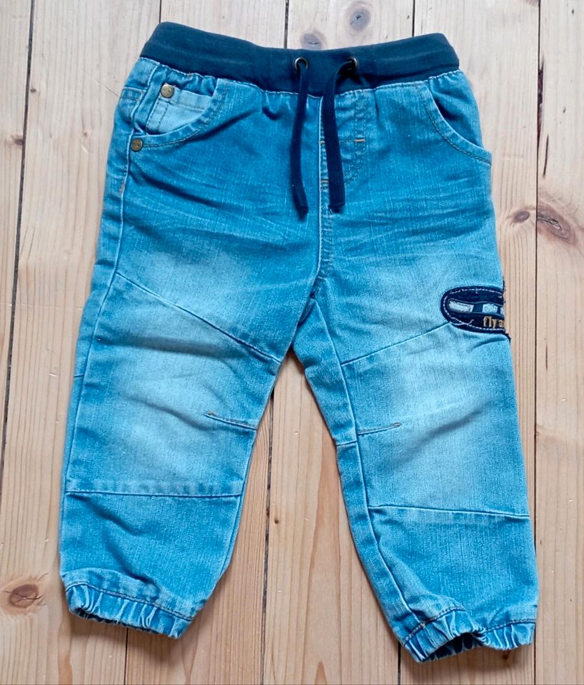 Jeans (Größe: 80) - Kleinkindkleidung in Östringen