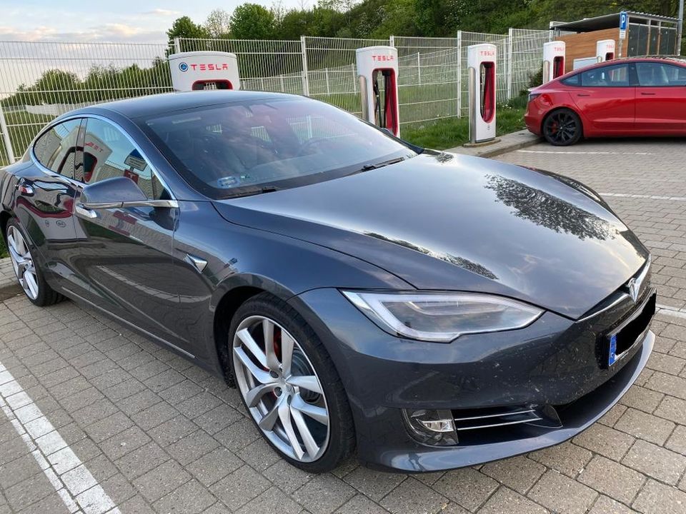 Tesla S, P100D, VOLL ! Kostenlos fahren für immer. Mai 2017 , 4WD in Ostrau