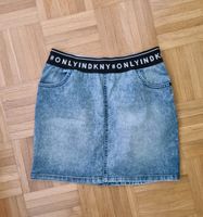 DKNY Jeansrock 16 Jahre Gr. 170 XS München - Trudering-Riem Vorschau