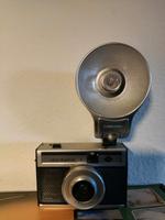 Bilora Luxa Pan Aufsteckblitz alt und Agfa ISO Rapid 1 Bayern - Neuburg a.d. Donau Vorschau