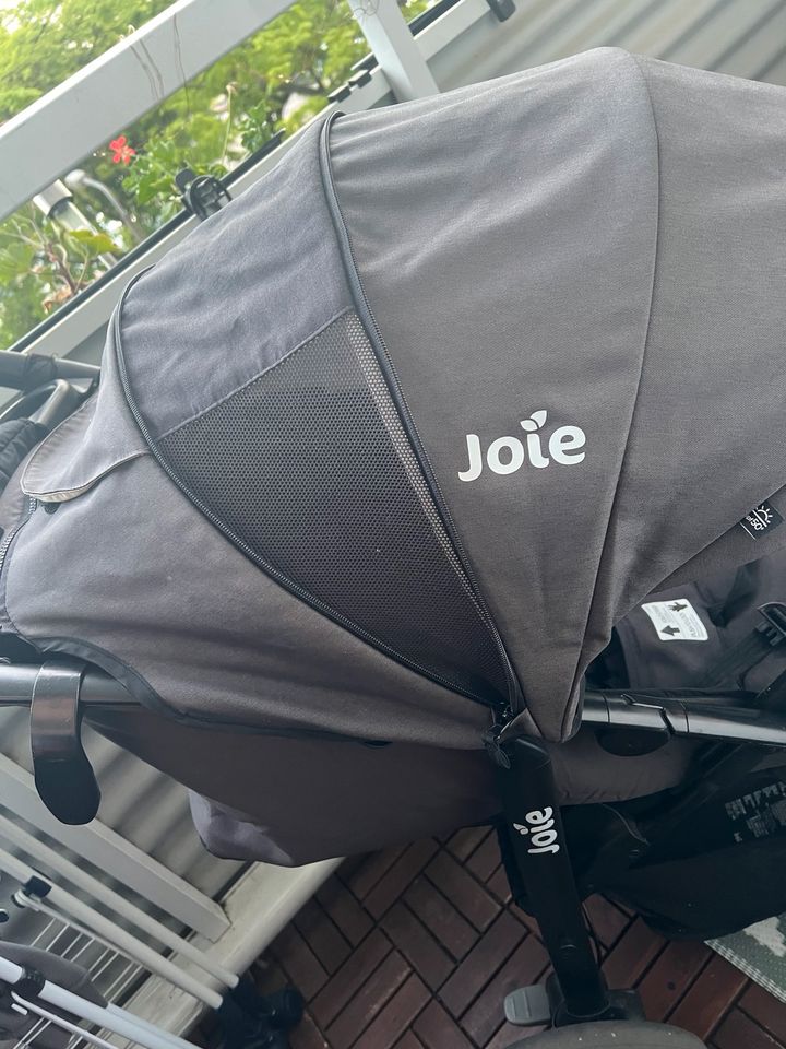 Buggy joie in Berlin