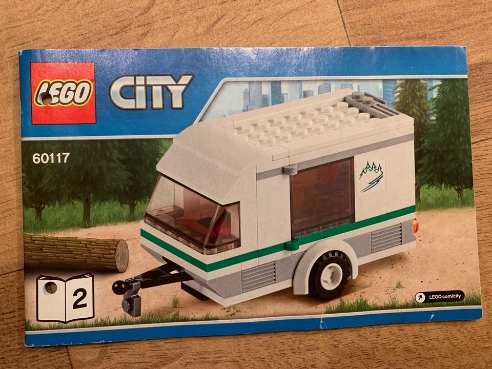 Lego City Wohnwagen Camper 60117 - vollständig in Stuttgart