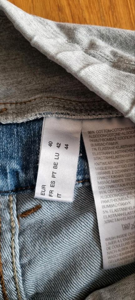 Umstandsmode Jeans Größe 40 hellblau C&A in Neustadt am Rübenberge