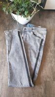 Street One Jeans Hose Skinny York Galonstreifen 40 42 grau schwar Baden-Württemberg - Eberstadt Vorschau