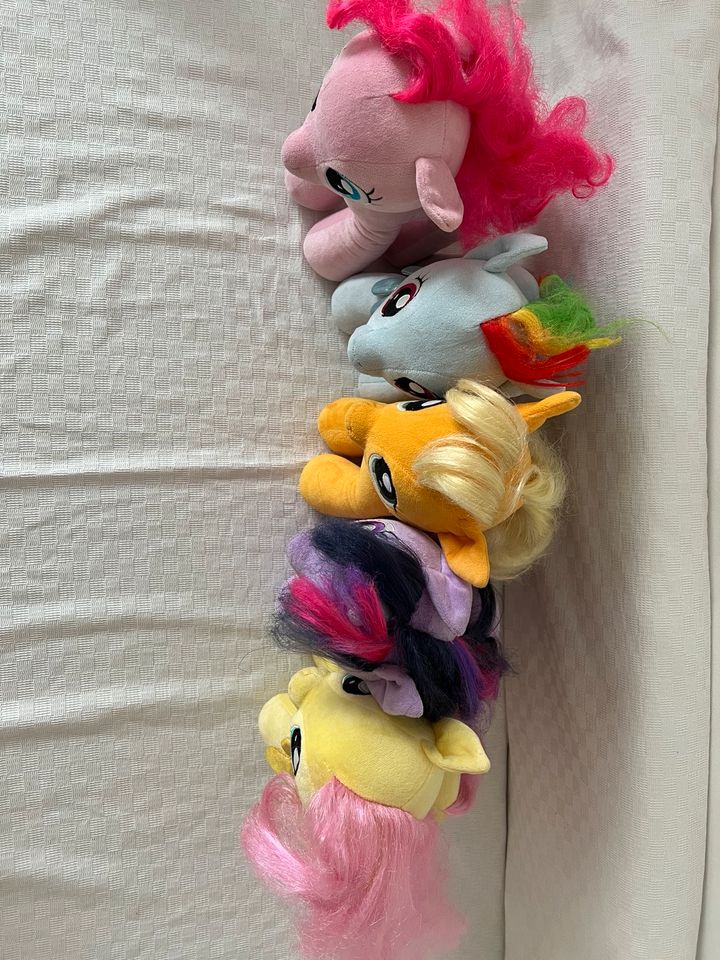 My Little Pony Plüschtiere (gebraucht, aber sehr gut erhalten) in Berlin