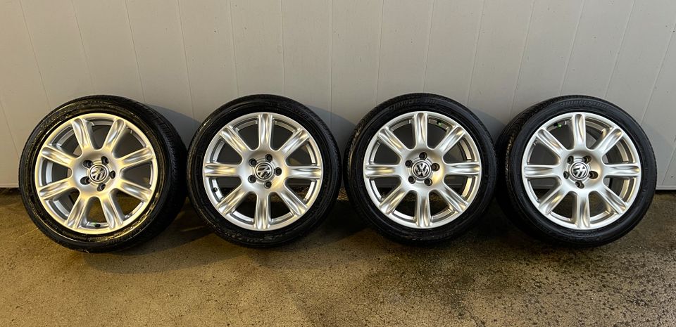 4 Felgen VW Golf 17 Zoll ET47 LK5x112 Sommerreifen 225/45/17 91W in Mölln