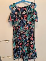 Kleid Fokuhila Sommer bunt Gr.134/140 Carmen Mädchen Nordrhein-Westfalen - Lage Vorschau