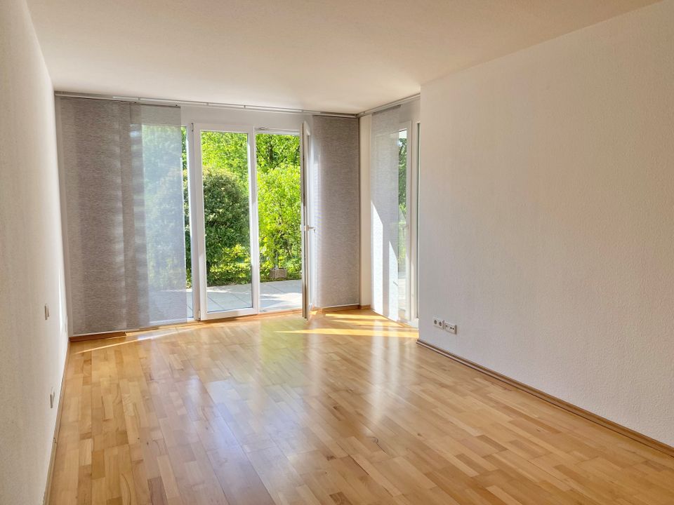 Charmante Oase: Lichtdurchflutete 2-Zimmer-Terrassenwohnung in Ludwigsburg in Ludwigsburg