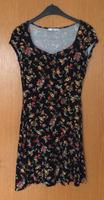 Kleid schwarz mit Blumen aus Viskose von Mango Bayern - Geiselhöring Vorschau