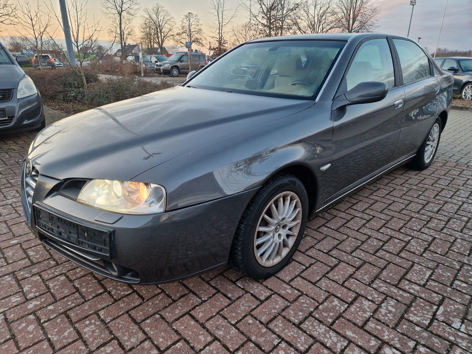 Abbildung des Autos Alfa Romeo 166