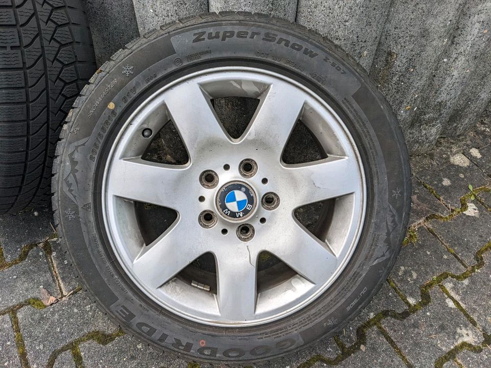 BMW E46 4x 16 Zoll Felgen bereift Winterreifen in Göllheim