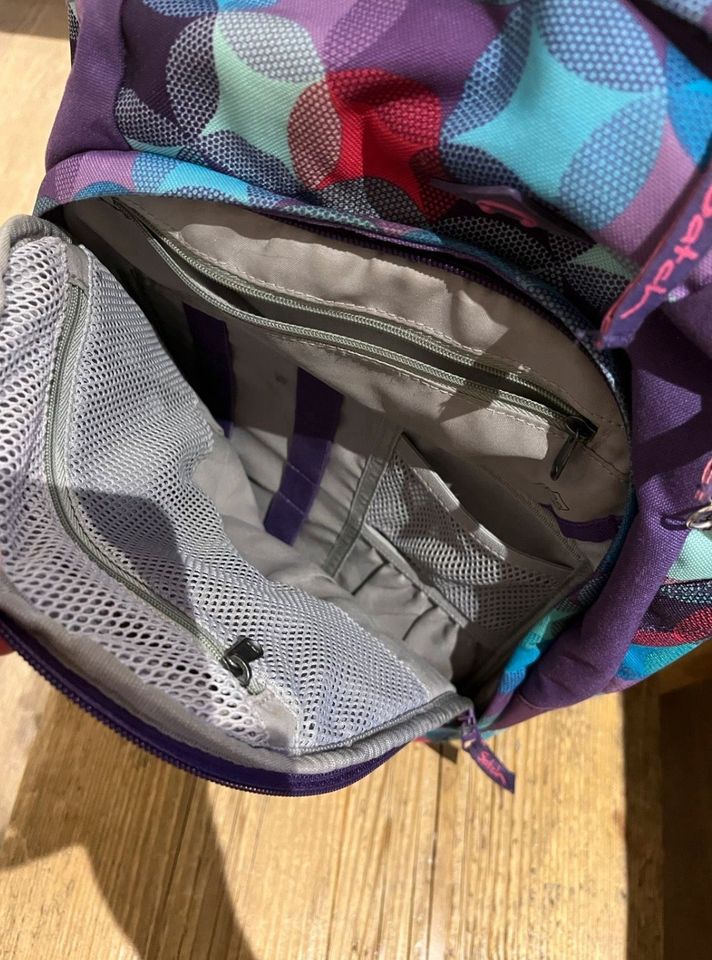 SATCH Hurly Pearly Bunte Punkte Rucksack in Wermelskirchen