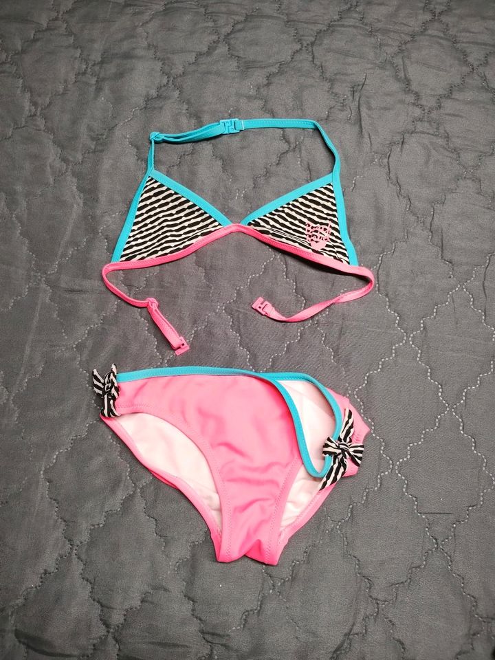 Bikini 122-128 Mädchen 1 € in Neunkirchen