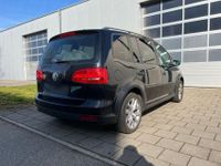 Volkswagen Touran 2.0 D Cross+DSG+Pano-SD+Kamera+Alu 17+AHK Hessen - Eltville Vorschau