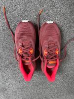 Under Armour Machina 3 Laufschuhe Damen Gr. 40 orange Nordrhein-Westfalen - Neuss Vorschau