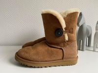 UGG Belly Botton II Größe 37 Boots Stiefel Niedersachsen - Achim Vorschau