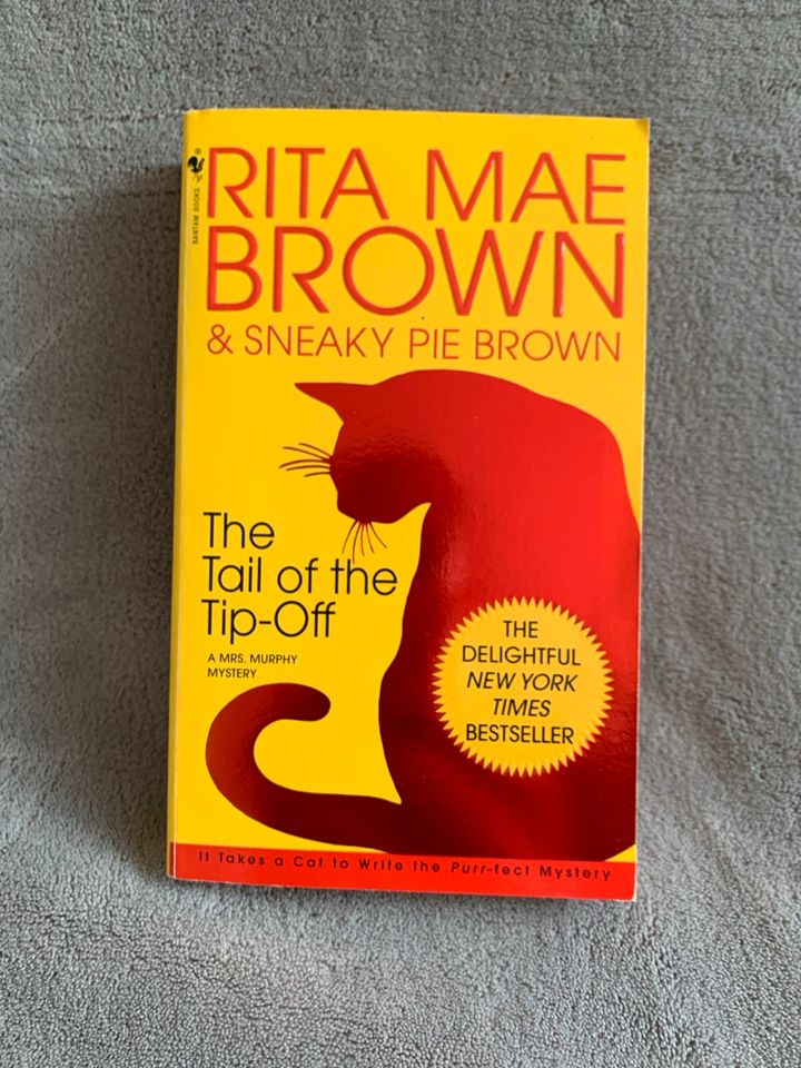 Bücher Katzenkrimi Rita Mae Brown und Sneaky Pie Brown englisch in Mielkendorf