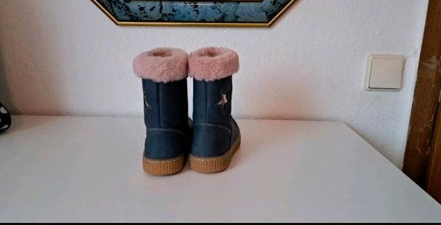 Stiefel Stiefeletten Mädchen gr. 28 Neuwertig einmal getragen in Mandelbachtal