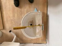 Waschbecken und WC gegen Spardosen Spende abzugeben Hessen - Schotten Vorschau
