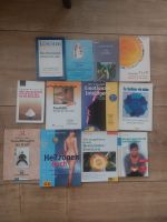 Bücherpaket Esoterik,  Massage , Zen, Chakren,  Heilkräuter... Hessen - Butzbach Vorschau