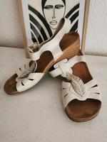 Laura Berg Sandalen Gr 40 Schleswig-Holstein - Leck Vorschau