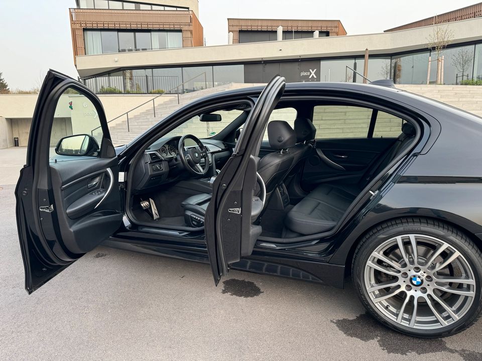 BMW F30 335i Activehybrid 3 M-Paket, Bi Xenon usw. in Heilbronn