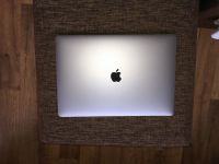 Apple Macbook Pro 15 2018 2,2 GHz i7 256 SSD space-grau Nordrhein-Westfalen - Bad Oeynhausen Vorschau