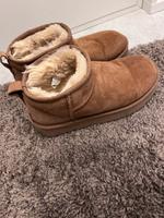 UGG classic ultra mini Stiefel Hannover - Vahrenwald-List Vorschau