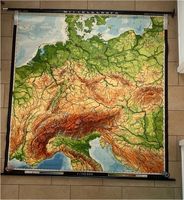 Alte, Riesige Schullandkarte, Mitteleuropa, ca.  2 m x 2 m Bayern - Traunstein Vorschau