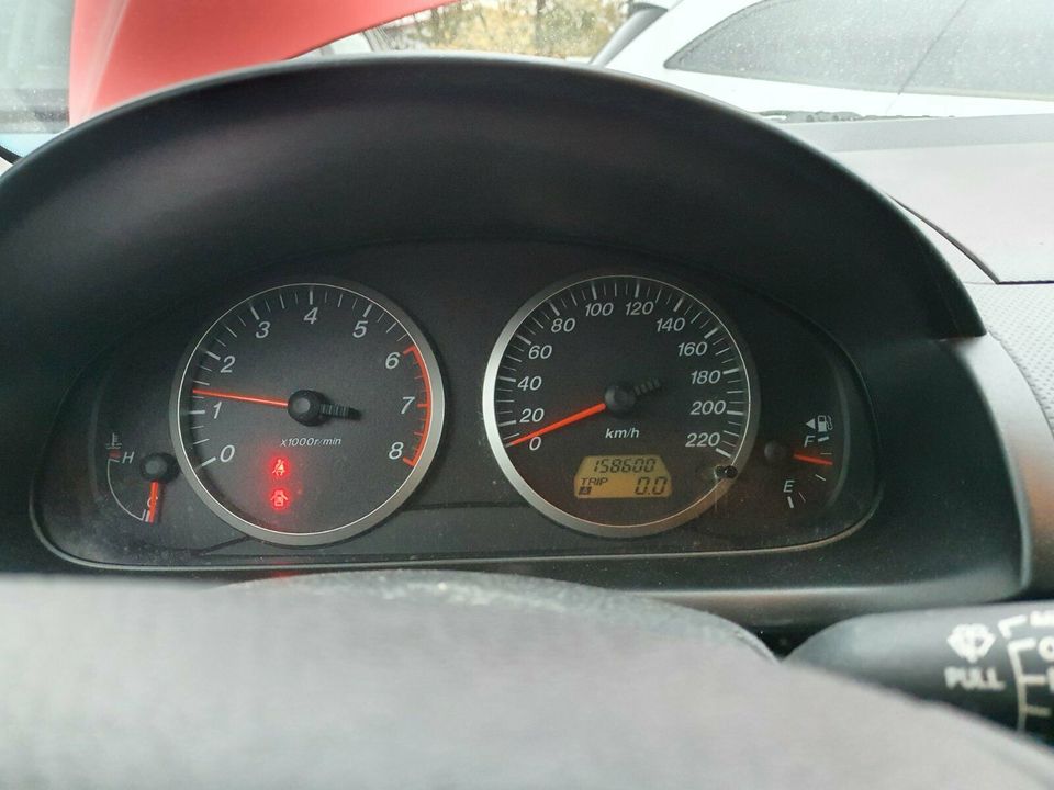 Mazda 2 DY Tacho Tachometer Kombiinstrument Bj.05 158600km in Bremervörde