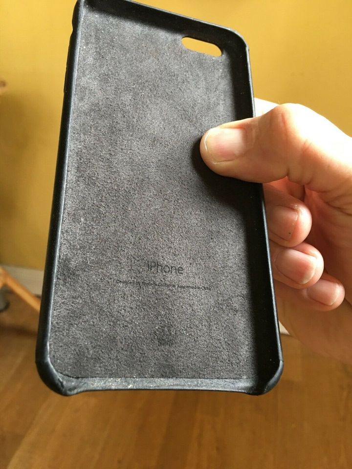 iPhone 6s Plus Leder case schwarz in Leipzig