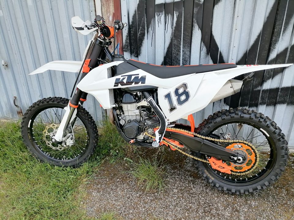 Ktm sxf 450 2017 VB oder Tausch gg crf sxf 250 in Trieb