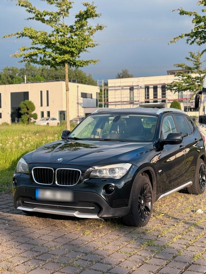 BMW X1 2L Diesel Vollausstattung in Gelsenkirchen