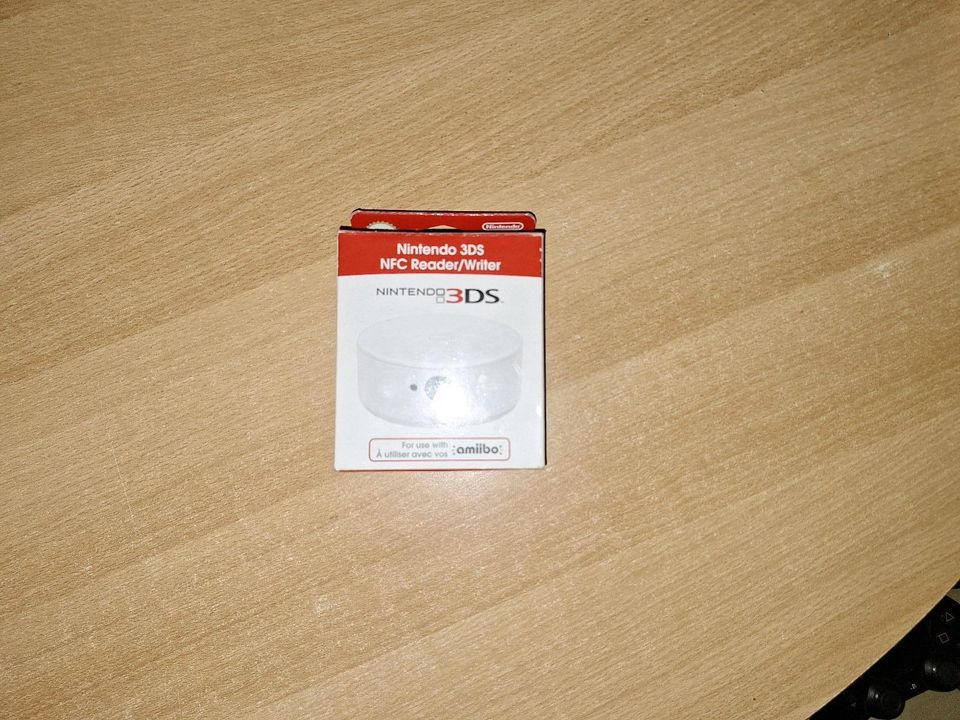 Nintendo 3DS NFC Reader/Writer in Frankfurt am Main