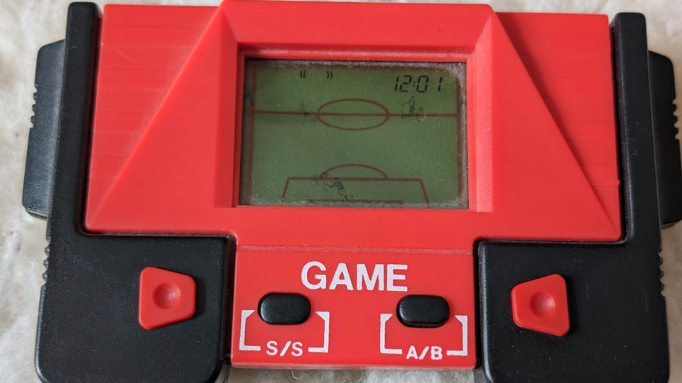 1980er Vintage LCD Spiel Handheld Game in Lünen