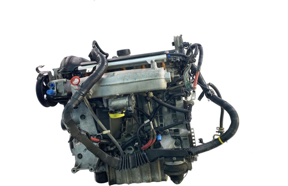 Motor für Volvo XC70 I  2,5 T XC AWD B5254T2 B52 6901007 8251489 in Thalhausen b. Hamm