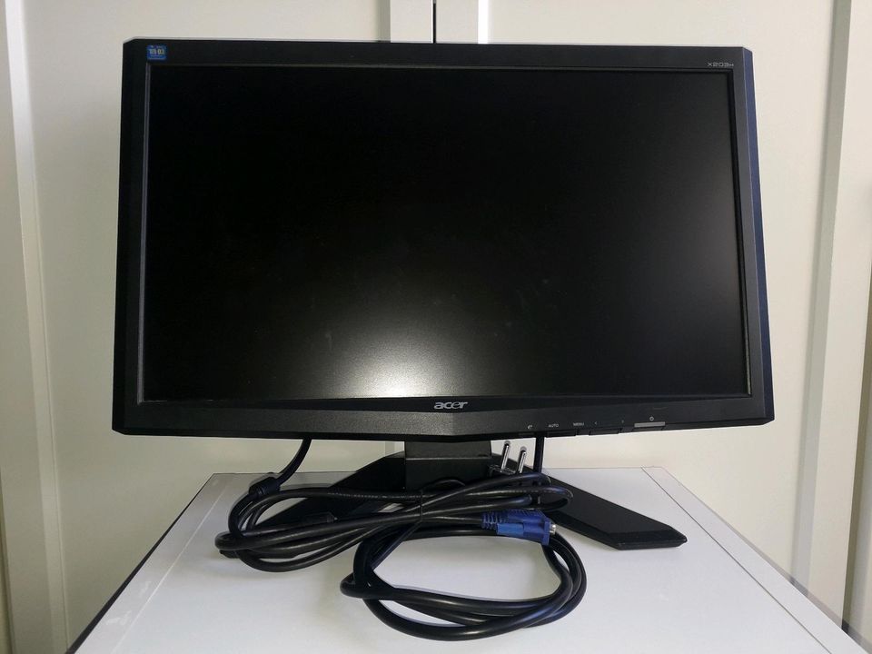 Acer Monitor X203Hb - 16:9 - 20 Zoll, LCD mit VGA-Kabel in München