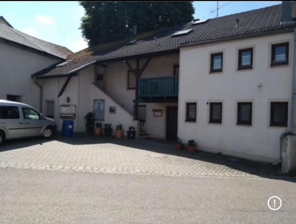 Helle 4-Zi. DG-WHG in Painten (95qm) – vermietet & provisionsfrei in Kelheim