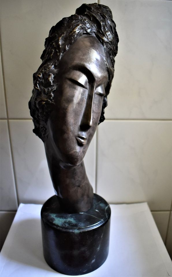 Bronze Büste 44 cm Kopf Frau Hommage Modigliani Skulptur Plastik in Mosbach