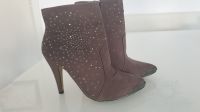 Topor Damen Velours Stiefeletten Gr.36 Schuhe High Heels wie NEU Baden-Württemberg - Sindelfingen Vorschau