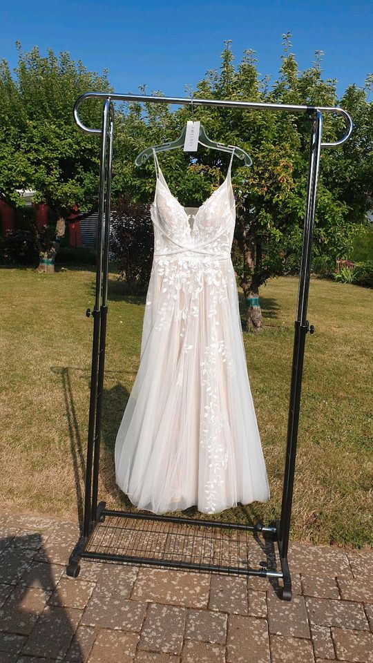 Brautkleid, Hochzeitskleid, Heiraten in Weiß, Amylove in Hadamar